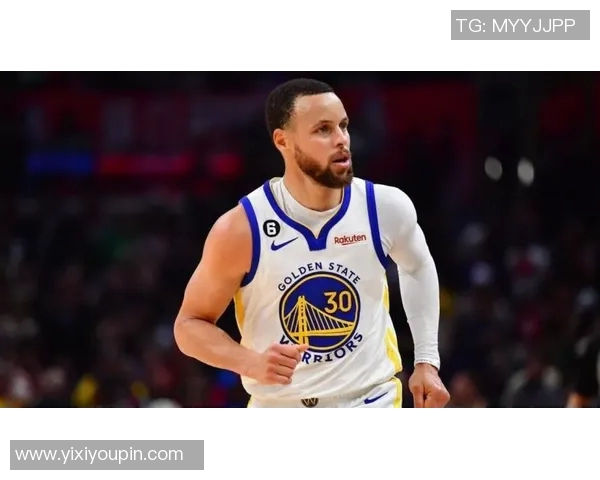 库里无视防守 侧翼三分张手就有