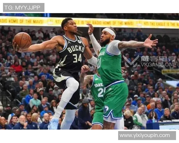 库兹马：字母哥每次进攻让对手吃尽苦头，很享受和他并肩作战