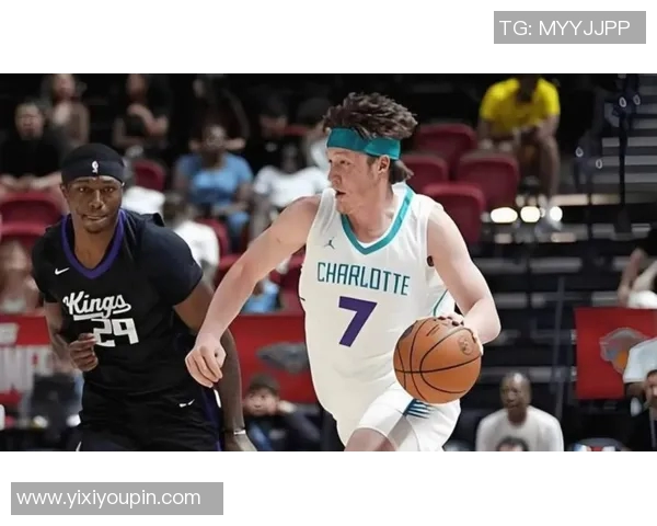 4次失误有点多！4号秀克尼佩尔三分10中4拿到19分7板5助